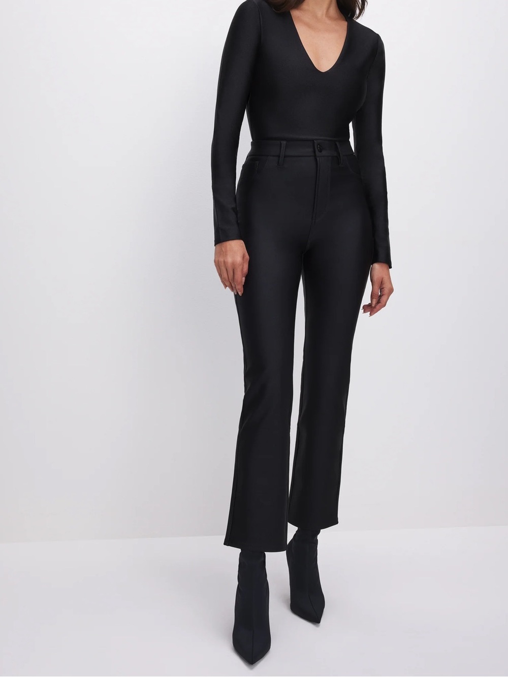 NWT Good American Stretch Compression Shine Straight Pants, Black – Size 2